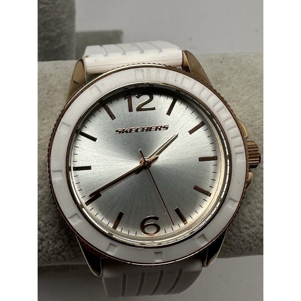 Skechers SR6087 New Battery Ladies Watch 40MM 7.5" White Silicone Band M67